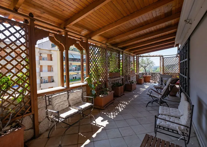 דירה Amazing Penthouse With Terrace By Caracalla
