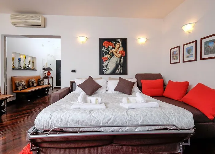 דירה Amazing Penthouse With Terrace By Caracalla רומא