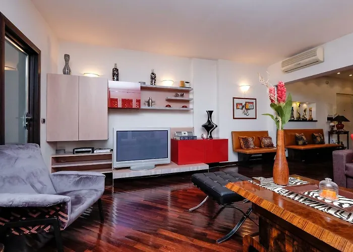 Amazing Penthouse With Terrace By Caracalla * Roma